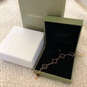 Van cleef bracelet onyx